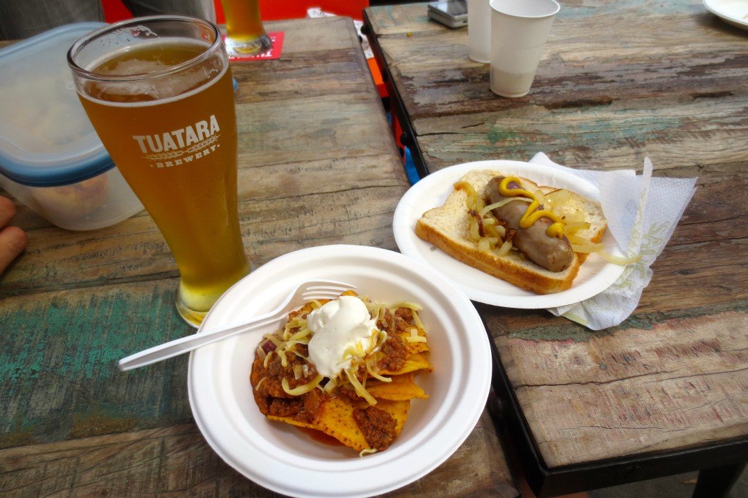 New Zealand must eat - Sausage Sizzle at Tuatara Brewery