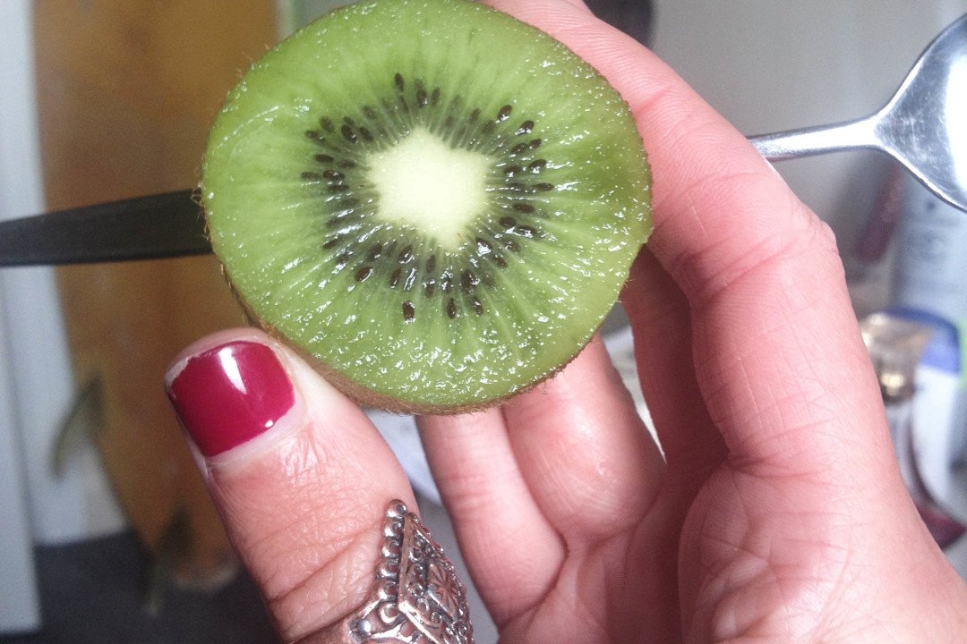 What to eat in New Zealand - Kiwi