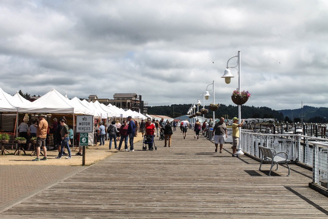 Things to do around Florence, Oregon is to shop at the market by the docks