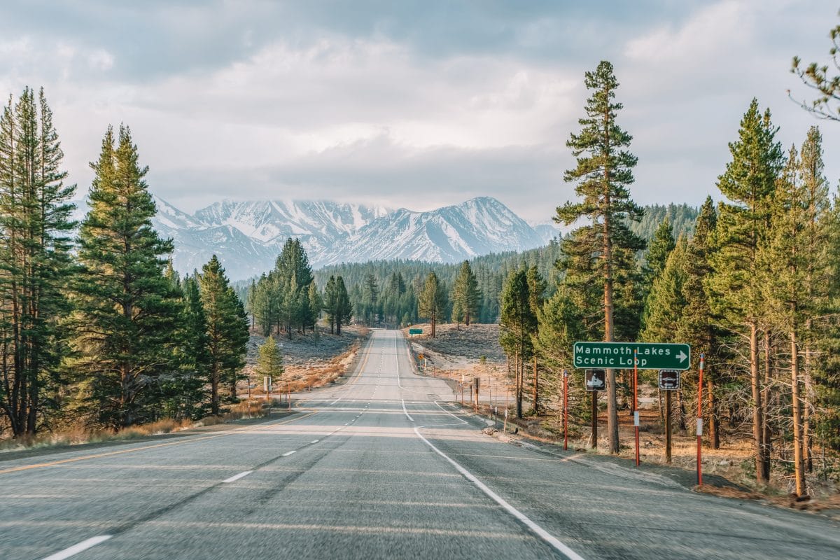 How Long Does it Take to Drive from Mammoth Lakes to Yosemite?