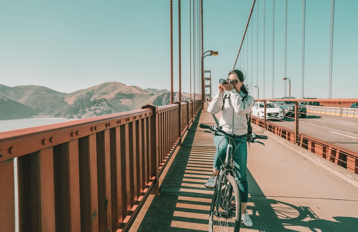 Lady biker on the Golden Gate Bridge