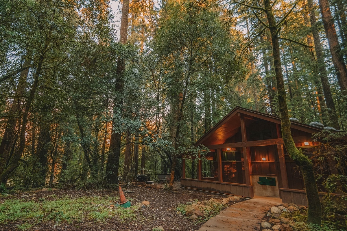 best cabin rental in redwood national park