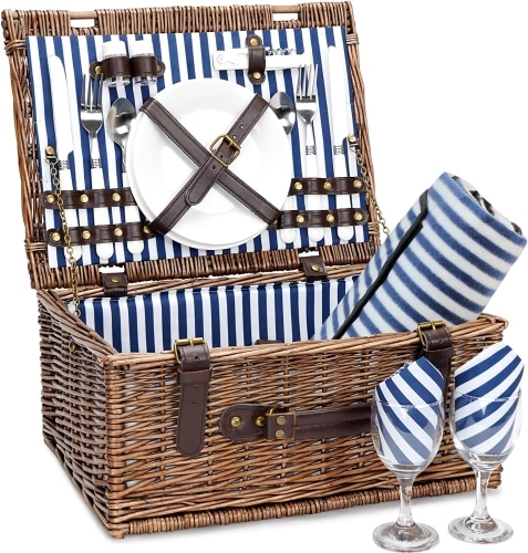 picnic basket & waterproof picnic blanket